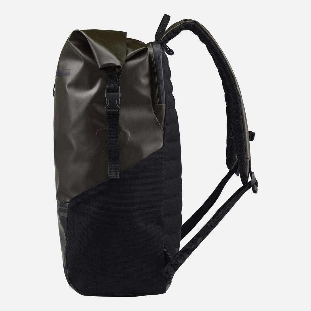 MOCHILA COMMUTERS 25L OLIVE SHADOW