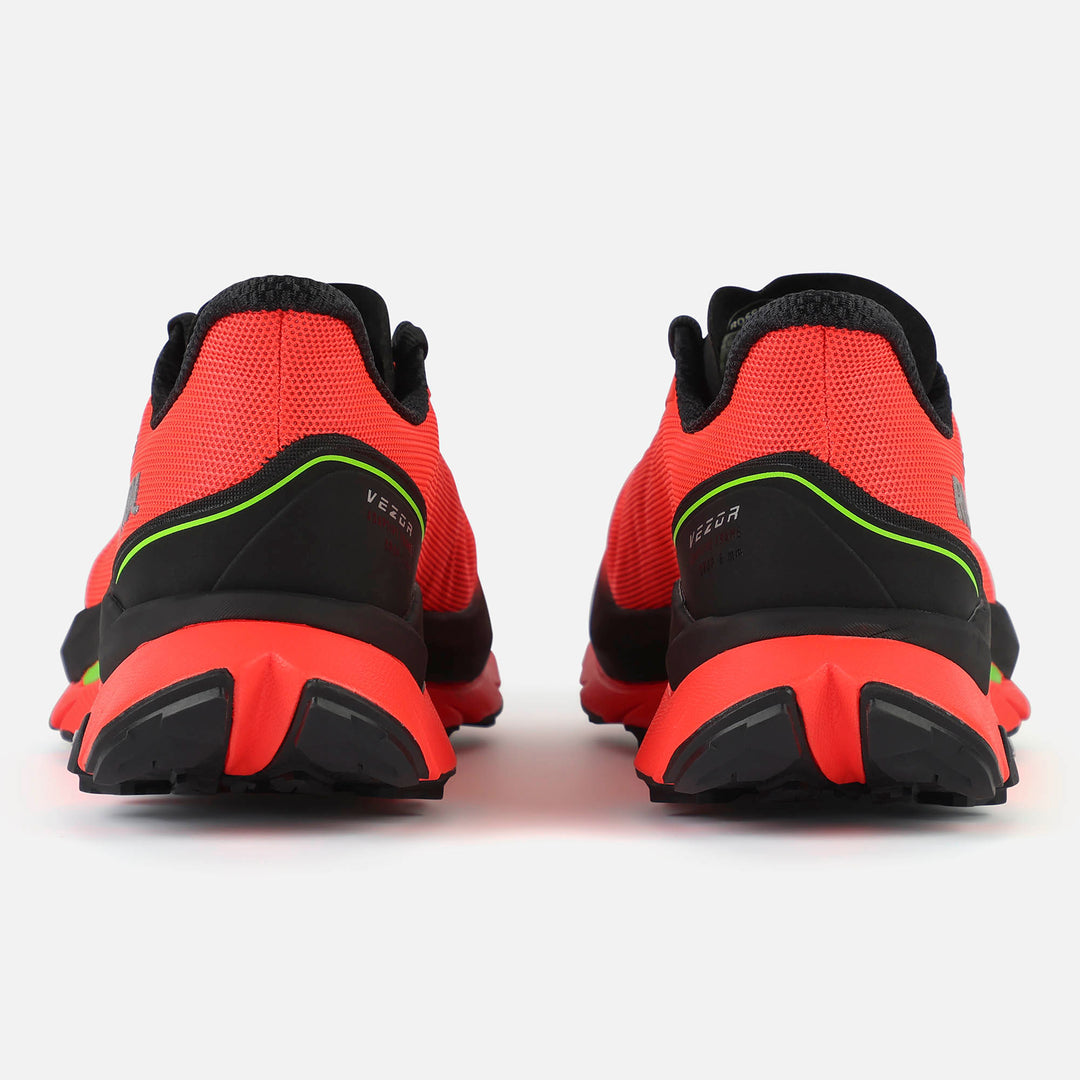 ZAPATILLA TRAIL RUNNING MUJER VEZOR R RED